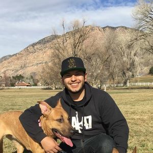 Meet your Posher, Cesar